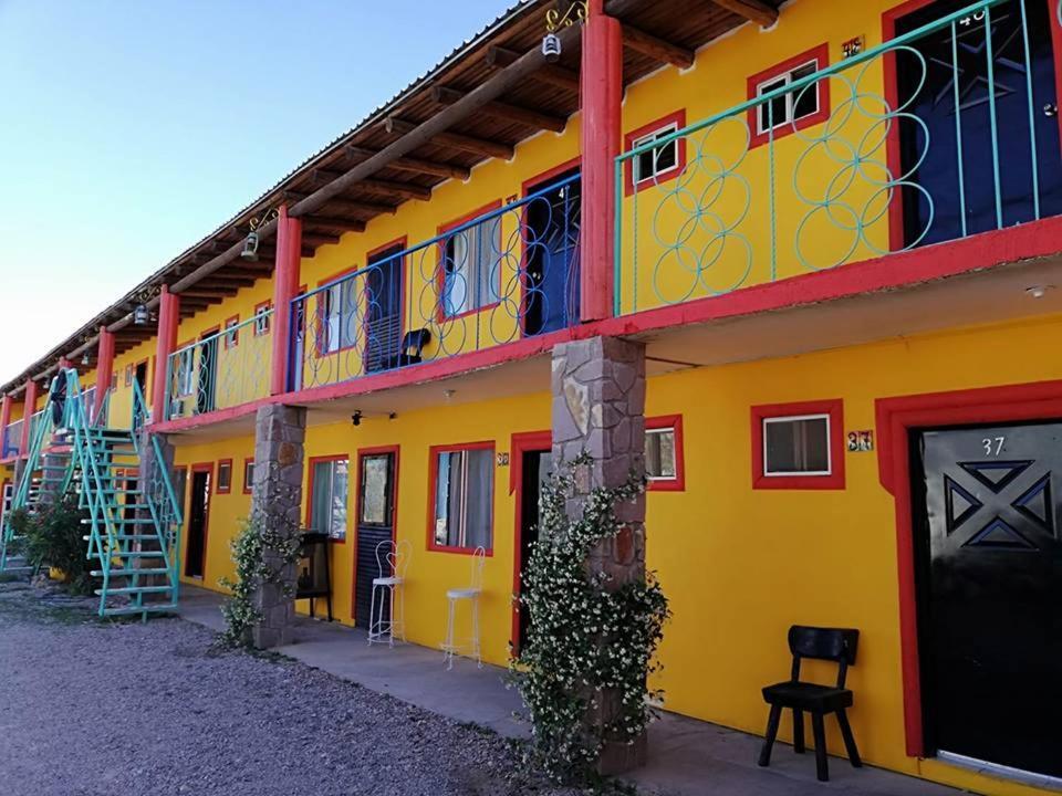 Hotel Rancho Viejo Chihuahua Exterior foto